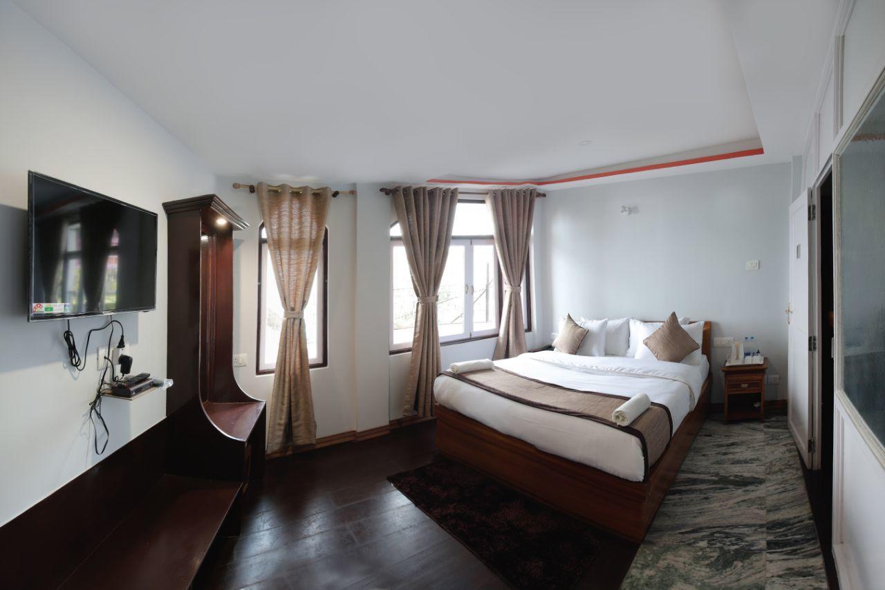Hotel Kasturi Palace & Restaurant Darjeeling Darjeeling  Exterior foto